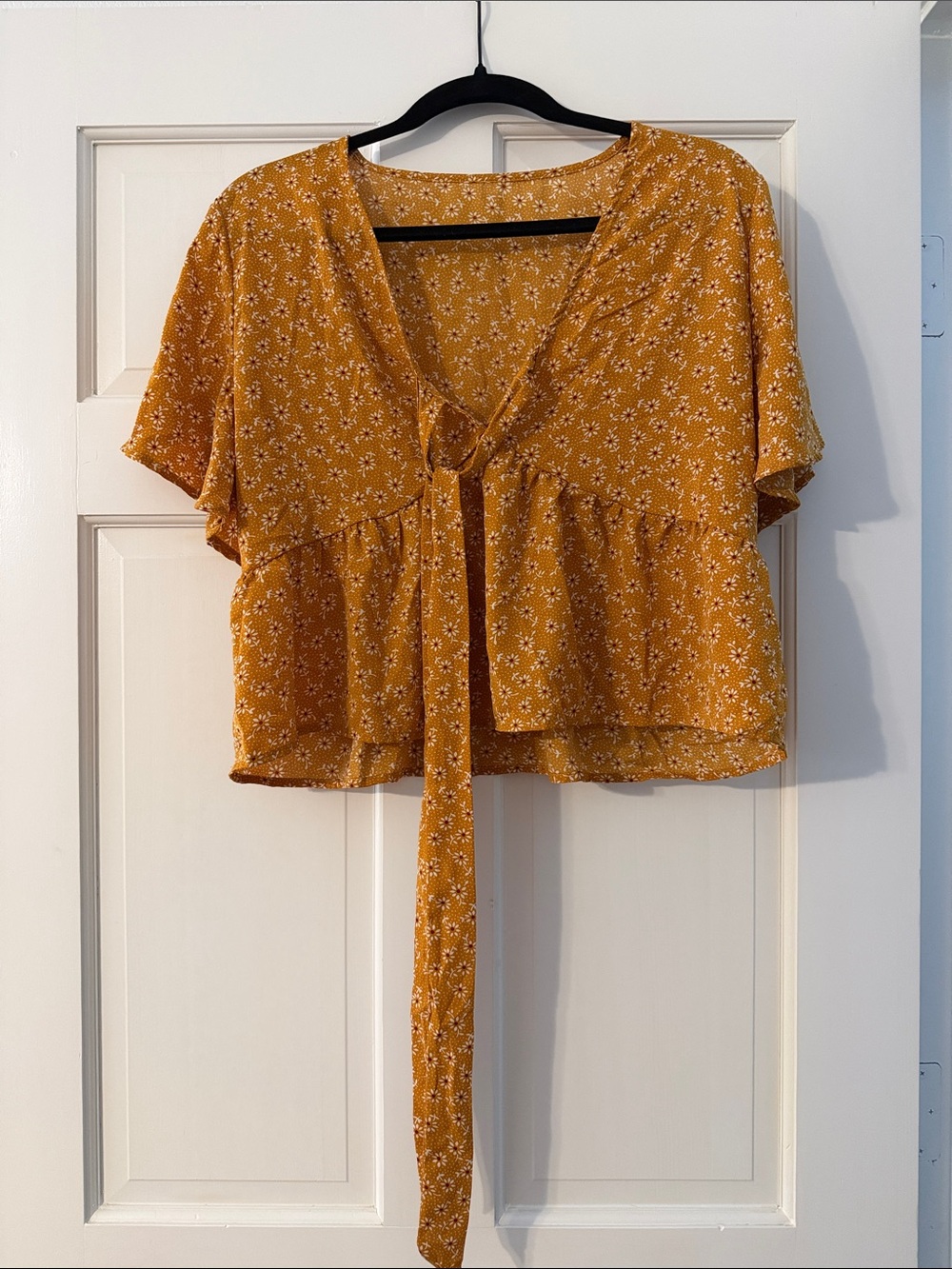 SHEIN Mustard Floral Tie-Front Crop Blouse